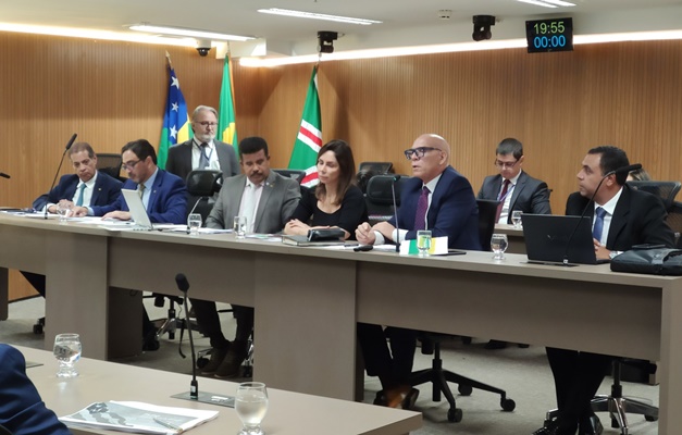 Governo de Goiás apresenta projeto de LDO 2025 na Assembleia Legislativa 