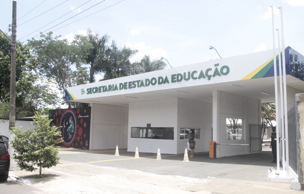 Governo de Goiás concede progressão para 573 professores da rede estadual