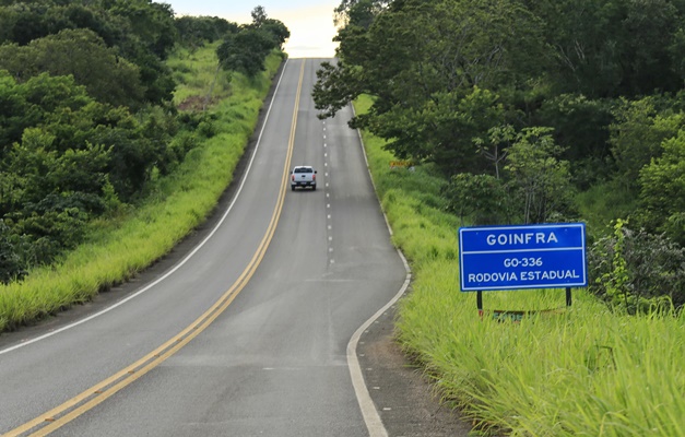 Governo de Goiás entrega 66,3 quilômetros de asfalto na GO-336 em Crixás 