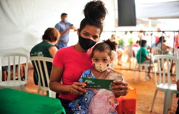 Governo de Goiás entrega cartões do Aluguel Social nesta terça-feira (28/12)