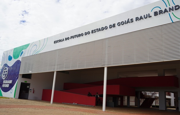 Governo de Goiás inaugura Escola do Futuro em Mineiros