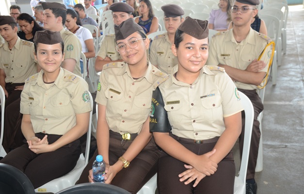 Governo de Goiás inaugura mais um colégio militar em Goiânia