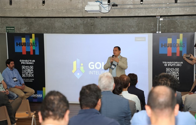 Governo de Goiás lança projeto que promete inovar gestões municipais