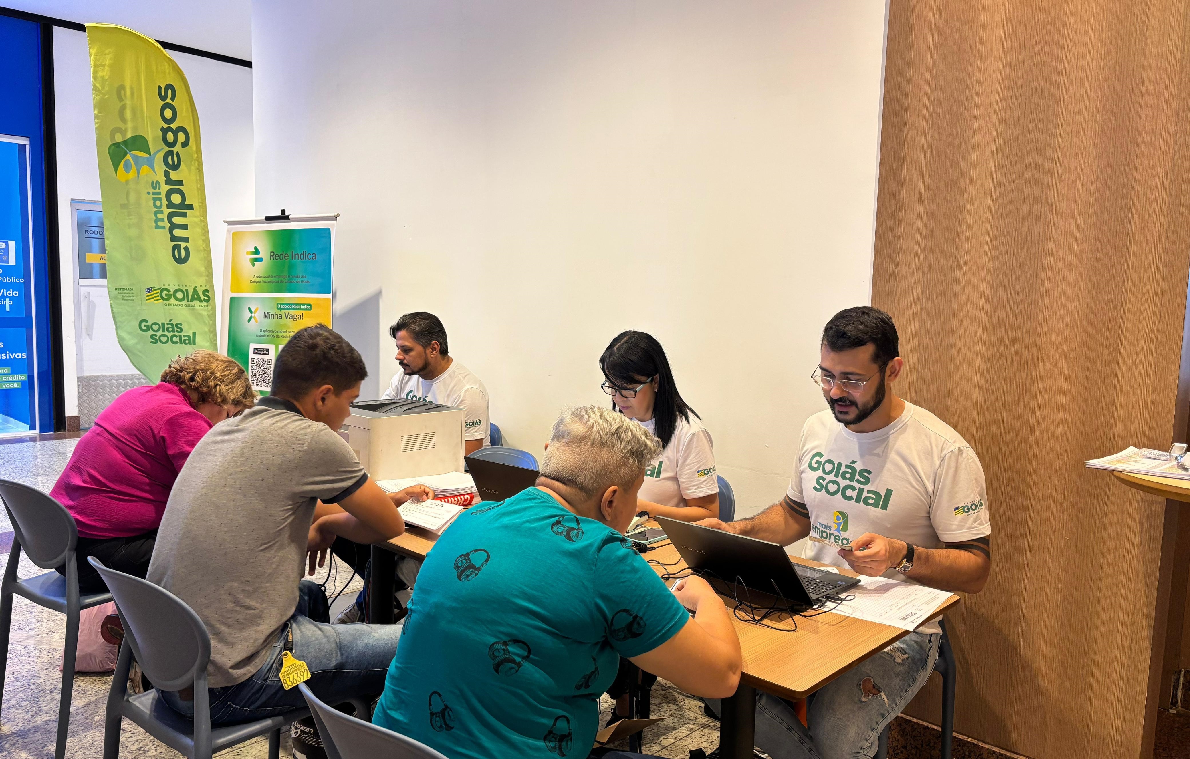 Governo de Goiás realiza Feirão de Empregos em Aparecida de Goiânia