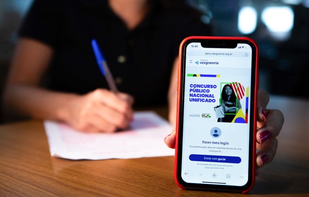 Governo define lotação de 370 aprovados no Concurso Nacional Unificado