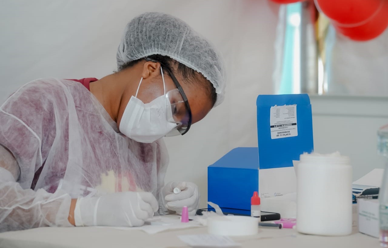 Governo intensifica testes rápidos de HIV, sífilis e hepatite em Goiânia