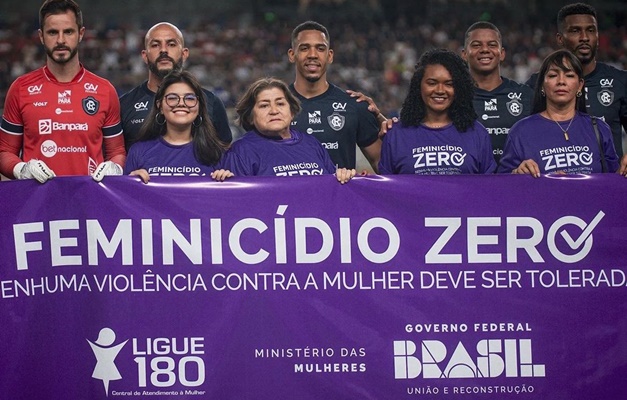 Governo leva campanha 'Feminicídio ZERO' para jogo entre Vila e Botafogo-SP