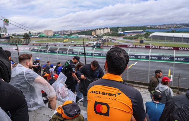 GP de São Paulo tem recorde de público com arquibancadas extras e melhorias na estrutura