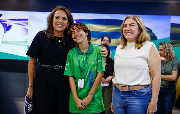 Gracinha Caiado anuncia aumento no repasse da merenda escolar em Goiás