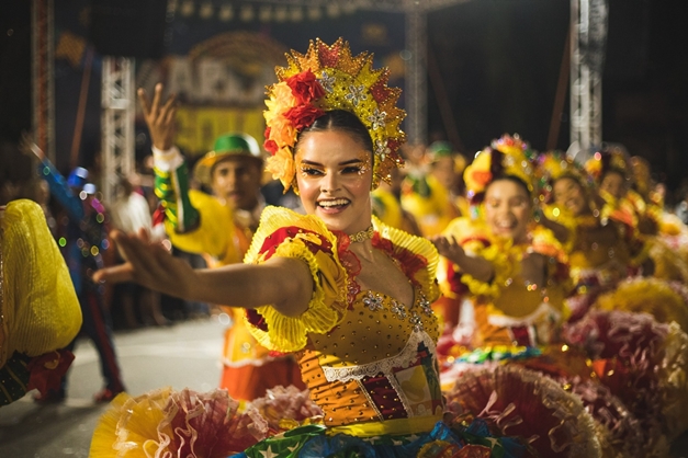 Grande Arraial de Goiânia reúne 17 quadrilhas profissionais em três dias