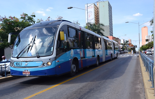 Grande Goiânia: Eixo Anhanguera volta a rodar após fim da greve