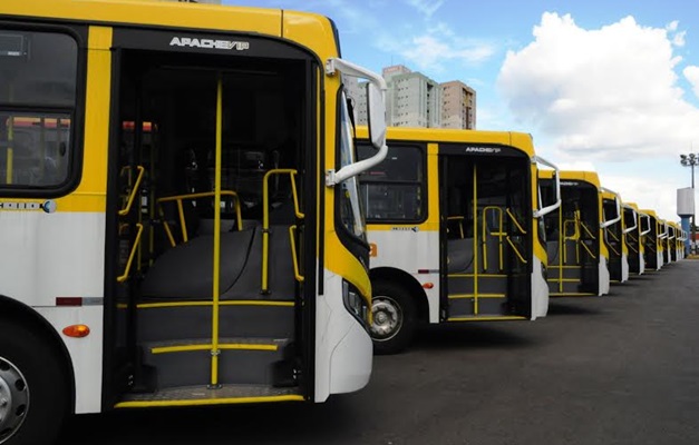 Grande Goiânia recebe 70 ônibus com emissão reduzida de poluentes 