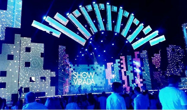 Gravação do Show da Virada reúne mais de 20 mil pessoas em Goiânia