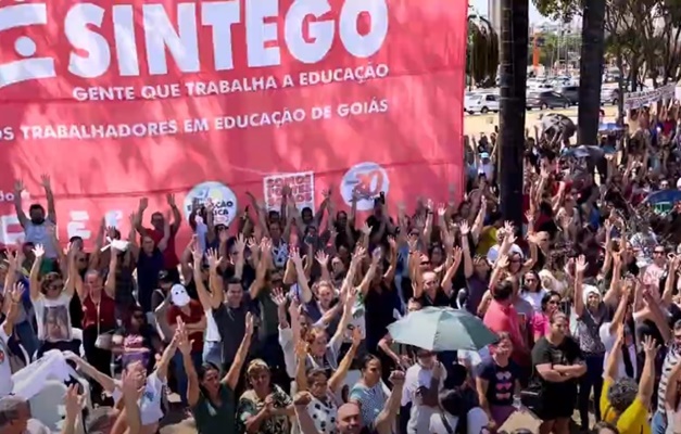 Greve Dos Administrativos Da Educação é Suspensa Em Goiânia - @aredacao