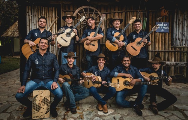 Grupo 10 Cordas faz shows em Aparecida de Goiânia e Goianira