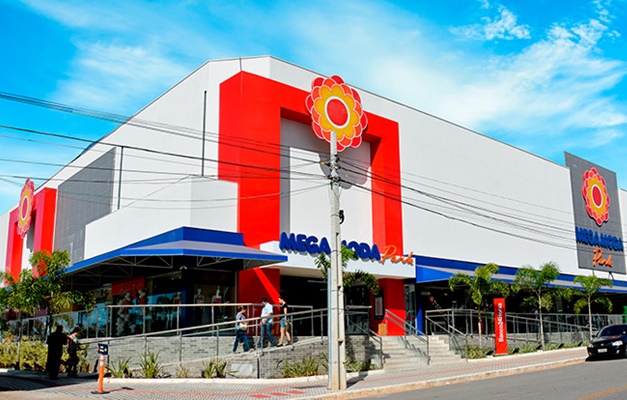 Grupo Mega Moda mantém horário normal de funcionamento no feriado