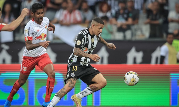Guilherme Arana rompe ligamentos do joelho e está fora da Copa do Mundo do Catar