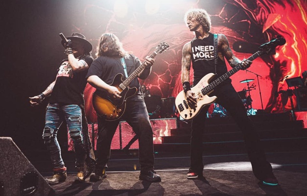 Guns N' Roses lança edição comemorativa de álbuns com 97 canções