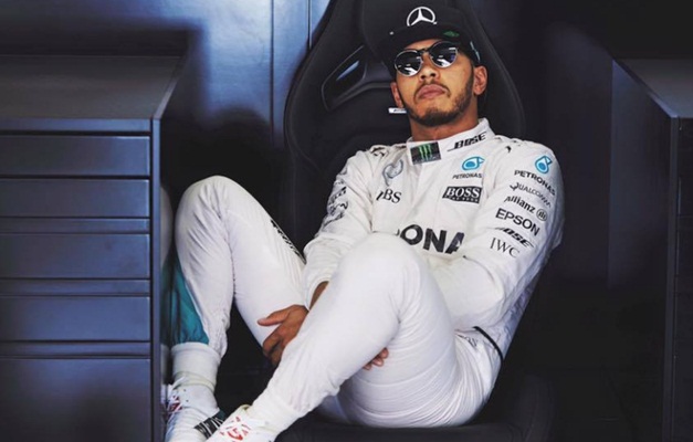Hamilton lamenta novo problema durante GP da Rússia: 'Eu podia ter vencido'
