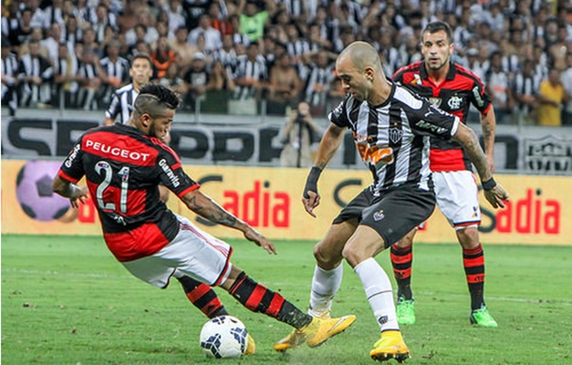 História se repete e Atlético-MG elimina Flamengo com virada
