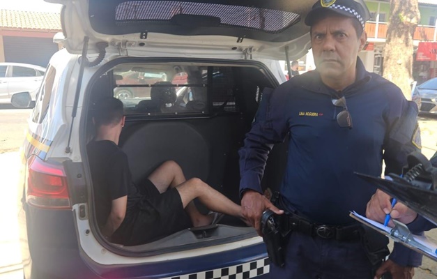 Homem é esfaqueado após se envolver em caso de importunação sexual