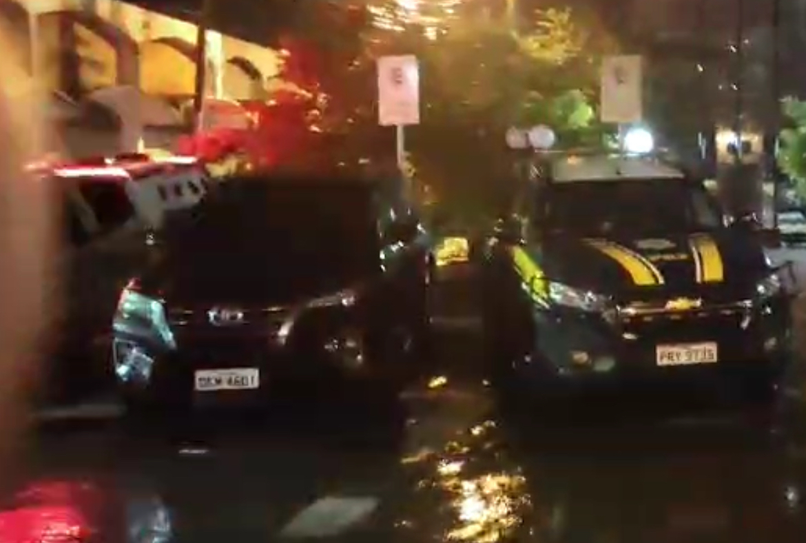 Homem é preso com carro de luxo com placa clonada de veículo oficial 