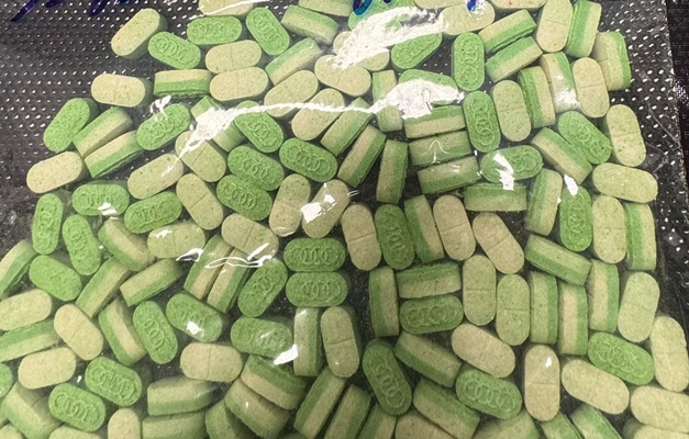 Homem é preso com mais de mil comprimidos de ecstasy em Anápolis