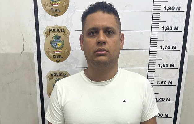 Homem é preso em flagrante por estelionato imobiliário em Goiânia