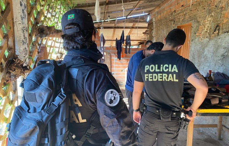 Homem é preso pela PF em Aparecida por armazenar imagens de abuso infantil  