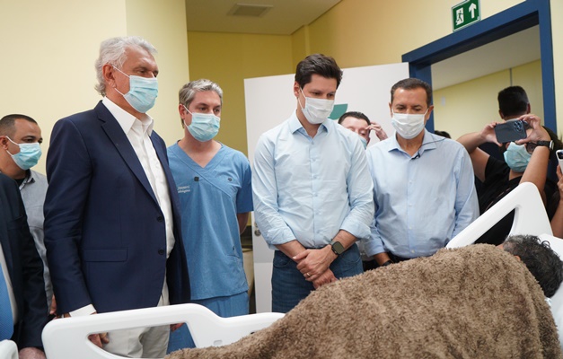 Hospital Estadual de Águas Lindas realiza 160 atendimentos no primeiro dia