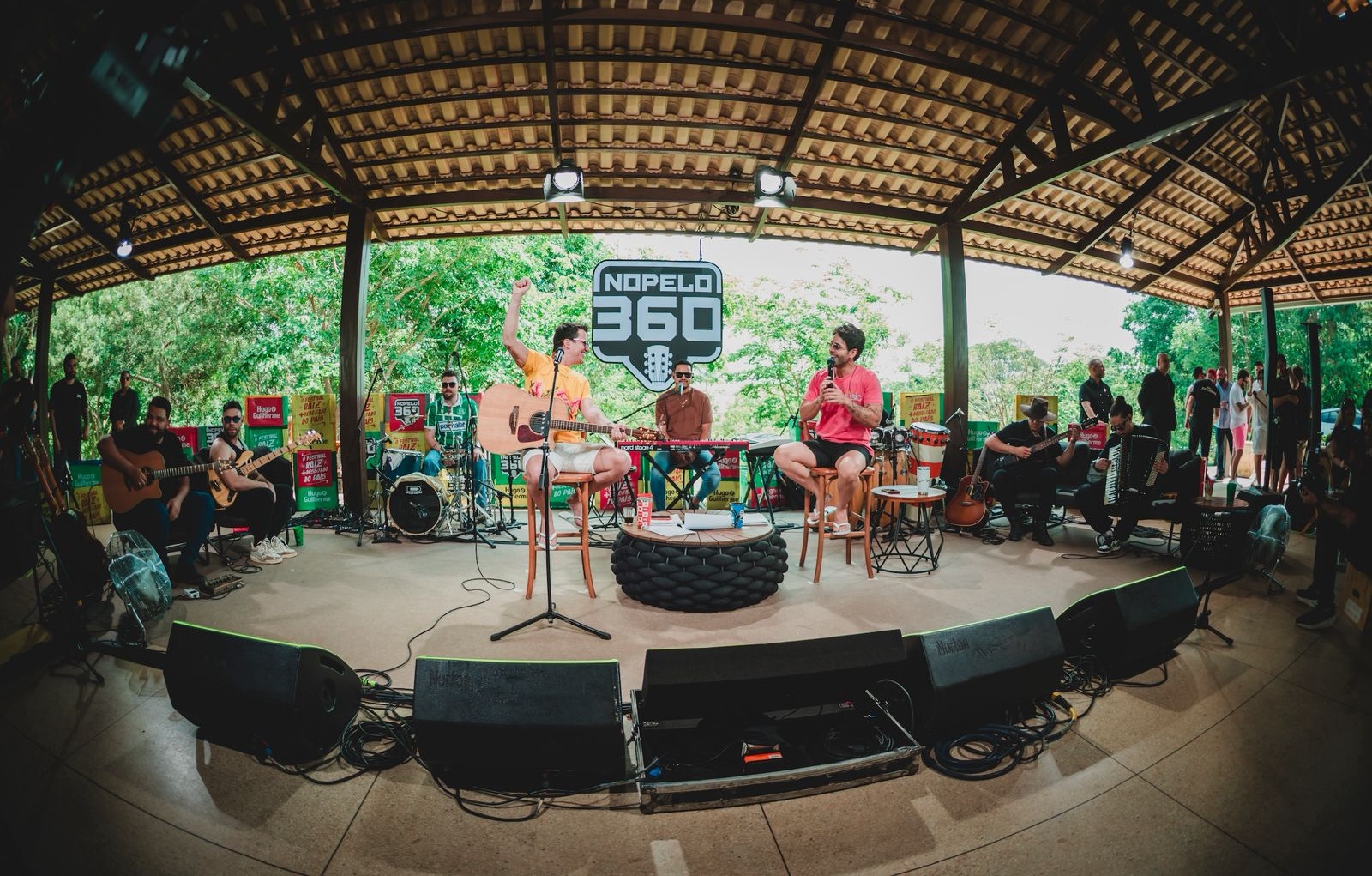 Hugo e Guilherme anunciam data do festival 'No Pelo 360' em Goiânia 