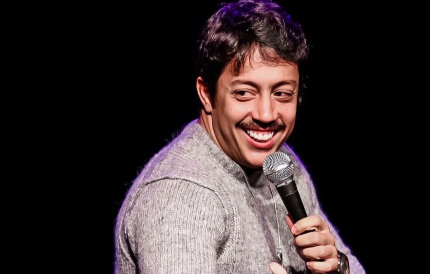 Humorista Renato Albani apresenta novo show em 3 cidades goianas