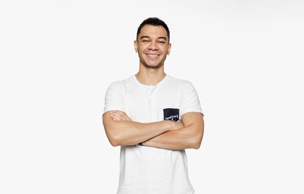 Igor Guimarães apresenta “Stand-up de Humor” em Goiânia nesta semana