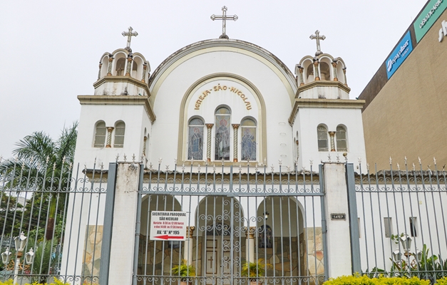 Igreja São Nicolau é ponto de encontro da comunidade árabe em Goiânia