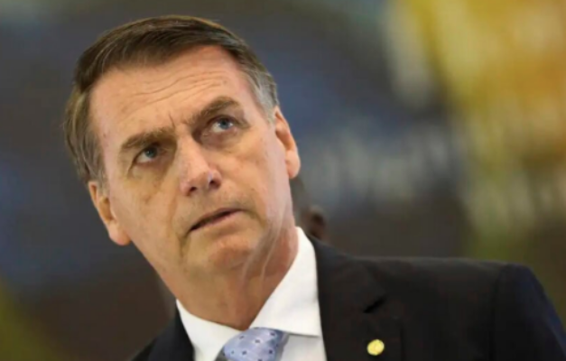 Imprensa internacional repercute indiciamento de Bolsonaro por fraude em cartões de vacina