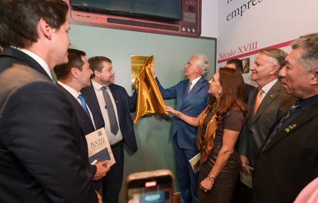 Inauguração de museu da Juceg reúne autoridades na cidade de Goiás; veja