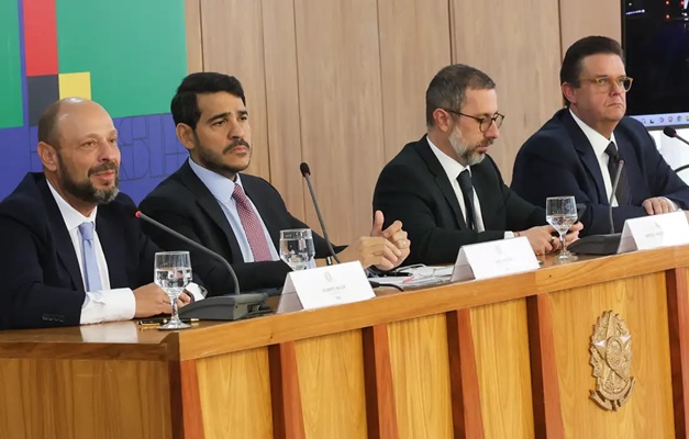 INSS: aposentados podem indicar descontos indevidos a partir do dia 14