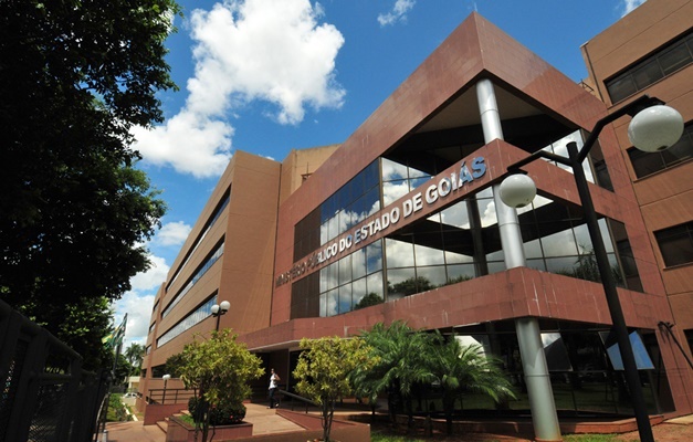 Investigação mostra acerto entre apostador e jogador para manipular resultado