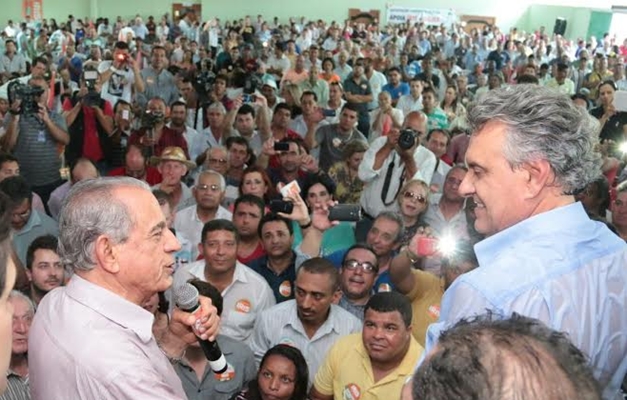 Iris reúne aliados e militância em evento no Tatersal de Elite, em Goiânia