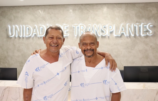Irmãos recebem rins da mesma doadora em transplantes inéditos no HGG