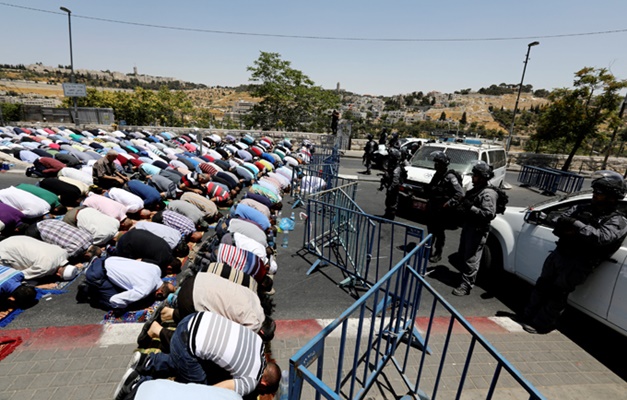 Israel reabre local sagrado após ataque