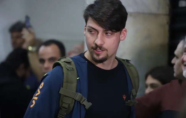 Jair Renan é indiciado por falsidade ideológica e lavagem de dinheiro