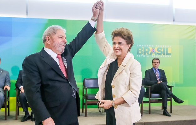 Janot pede que STF investigue Dilma e Lula na Lava Jato