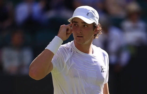 João Fonseca antecipa fim da temporada para tratar de uma lombalgia