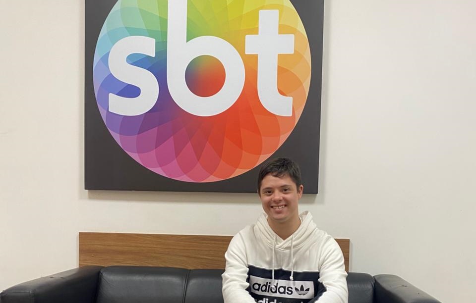 João Vitor grava minissérie para o SBT