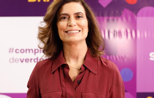 Jornalista Giuliana Morrone é atração da Convenção de Contabilidade de Goiás