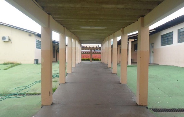 Justiça determina desocupação de mais 11 escolas em Goiás