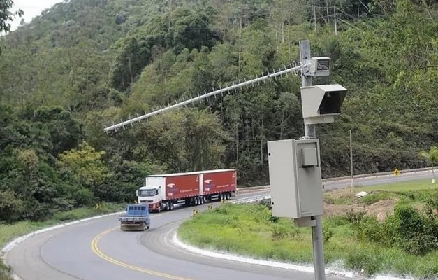 Justiça determina que governo reative radares nas rodovias federais