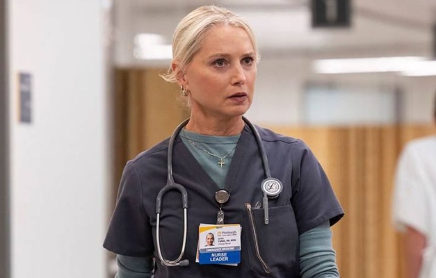 Katherine LaNasa vence Emmy de Melhor Atriz Coadjuvante em Drama