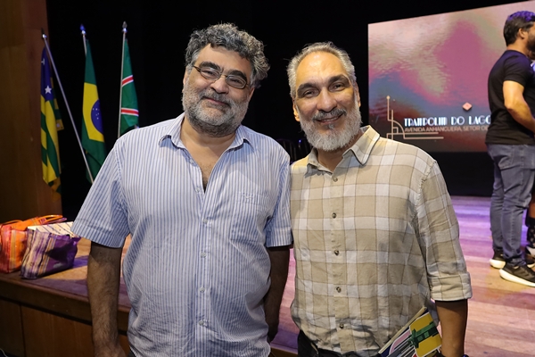 Lançamento de concurso sobre art déco reúne classe artística em Goiânia